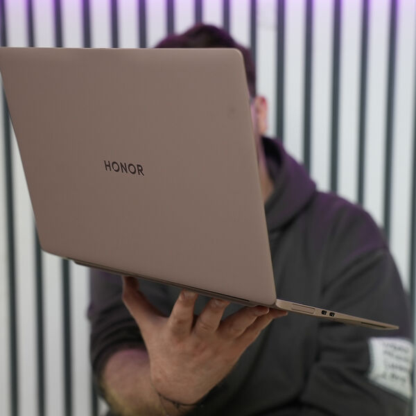 Тонкий, легкий, стильный и камера снимается. Тест ноутбука HONOR MagicBook Art 14