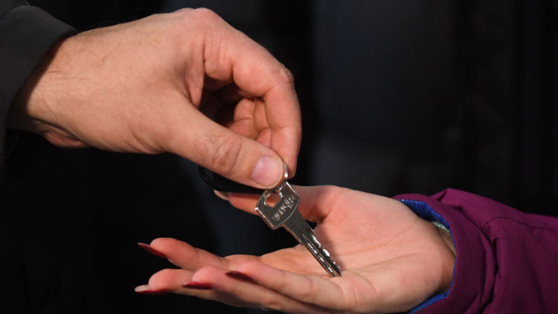 Старики-разбойники. Как не остаться без квартиры, купив ее у пенсионера?