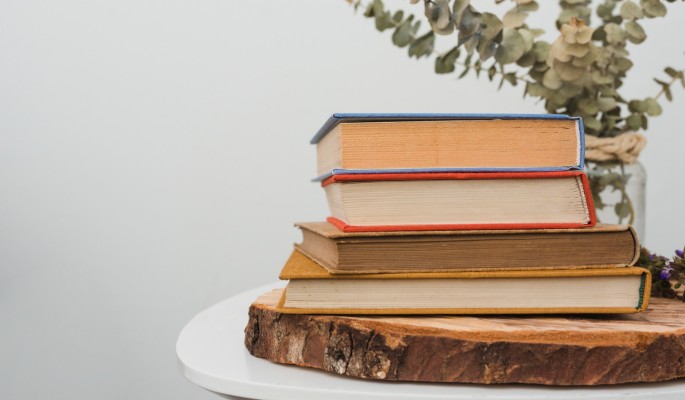 Школа магии и волшебства: 5 книжных новинок для детей и подростков