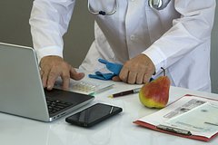 Назван проявляющийся в туалете неочевидный симптом импотенции