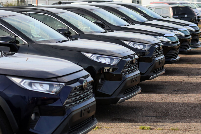 Минпромторг отсрочил заградительный утильсбор. Поклонникам иномарок дали последний шанс