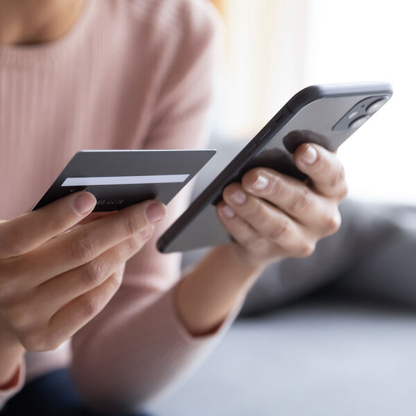 «Избегайте необычных действий». Какие переводы заблокируют из-за новых правил ЦБ?