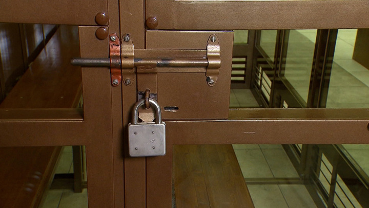 В Нальчике медсестре дали четыре года за заражение 70 человек ВИЧ и гепатитом - Новости на Вести.ru