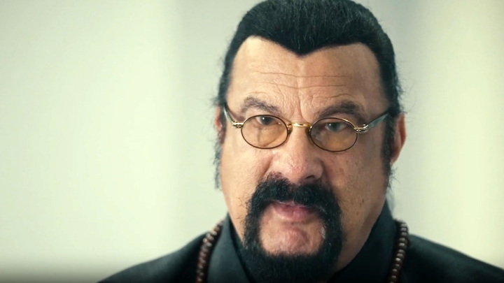 Стивен Сигал заявил, что представит свой фильм об СВО через шесть-восемь недель - Новости на Вести.ru